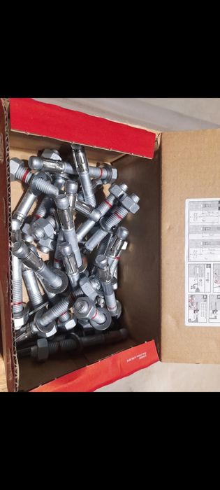 Dyble kotwy do betonu  fi 8,10,12,15,16