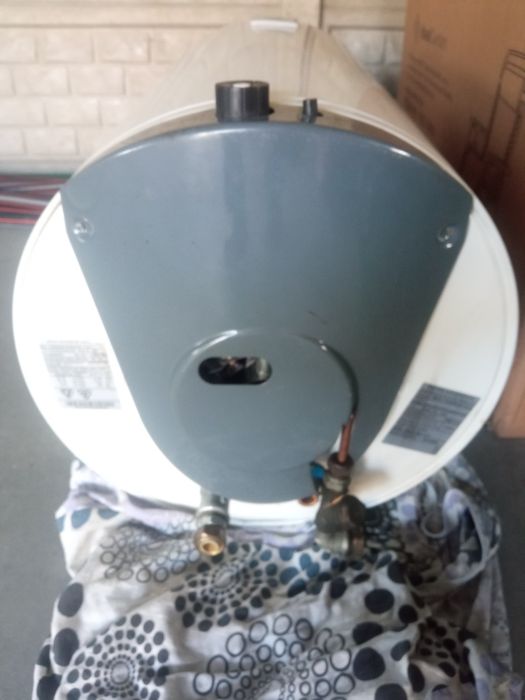Ariston sga pl 100 gazowy podgrzewacz wody