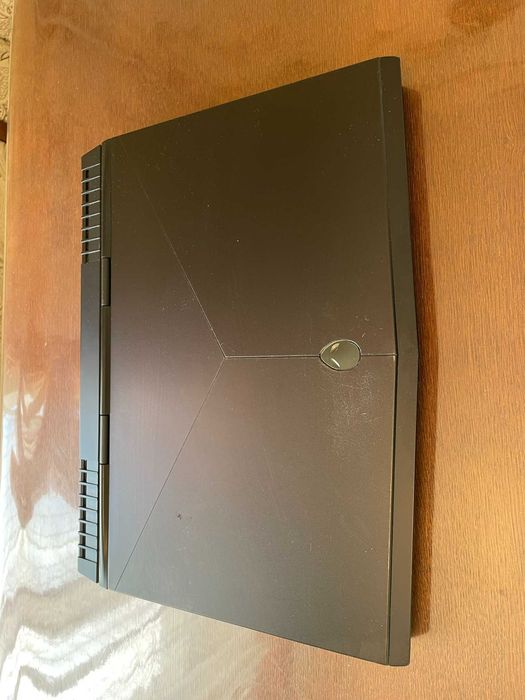 Ноутбук 15" FHD Alienware 15 R4 (I7-8750H/16Gb/SSD256+HDD 1Tb/GTX1070)