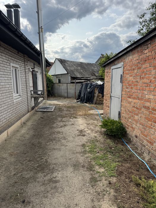 Продам затишний будинок в м. Охтирка (р-н Дачний)