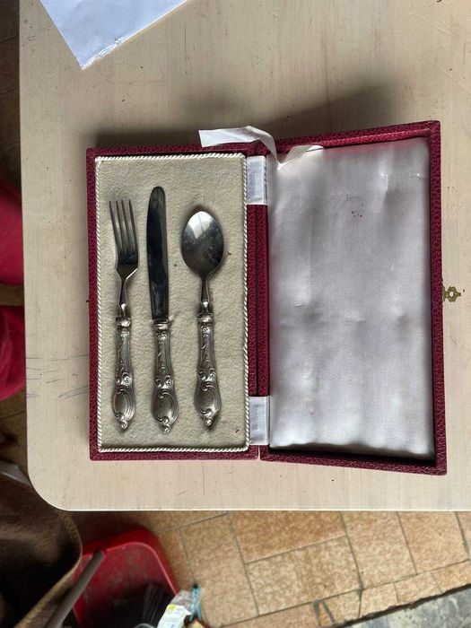 3 Talheres em Prata muito antigos