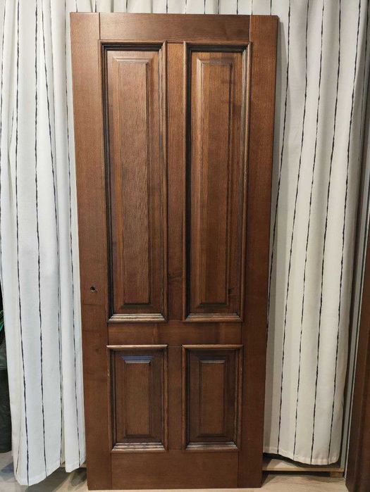 Двері з массиву ясеня