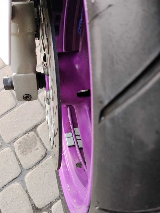 Продам YMAXA YZF750R