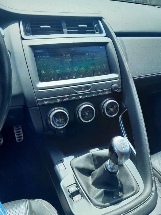 Jaguar E-Pace 2.0 i4D R-Dynamic513772404448972803