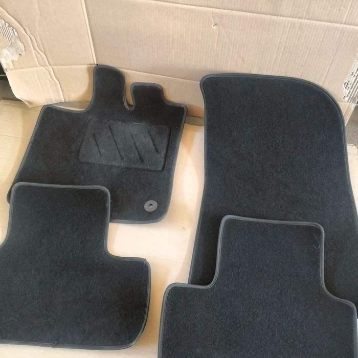 RENAULT CAPTUR 2 DYWANIKI  ORGINALNE