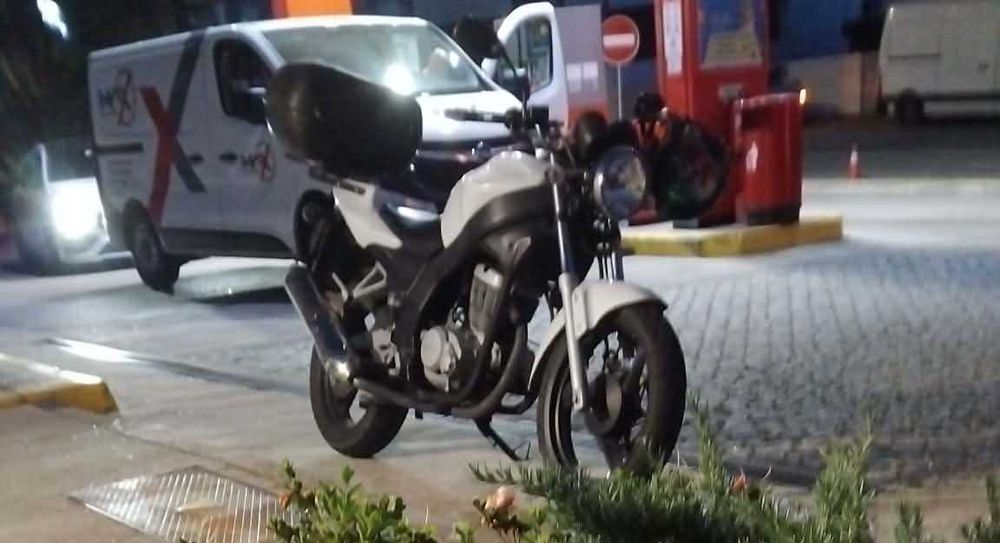 Vendo Daelim roadwin fi  125 2010