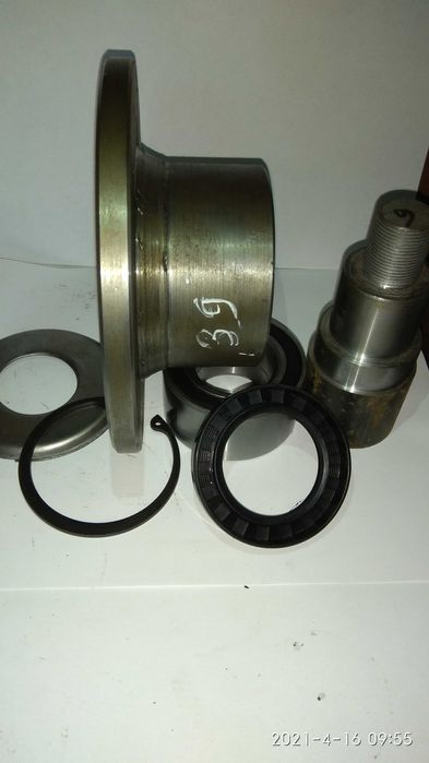 Ступиця для легкового причіпа