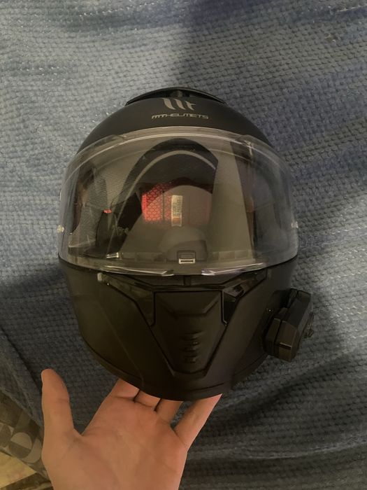 Kask thunder 4 malo uzywany z interkomem