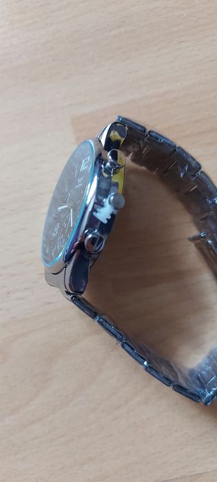 sprzedam zegarek ZHOWE