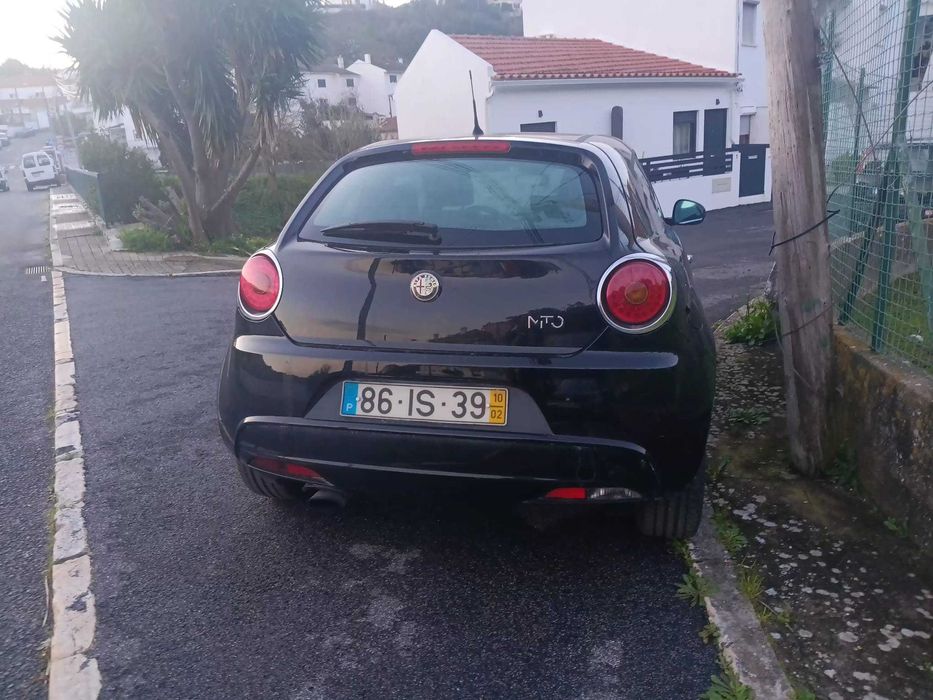 Alfa rpmeo Mito 1.4 / Gasolina 3.500€