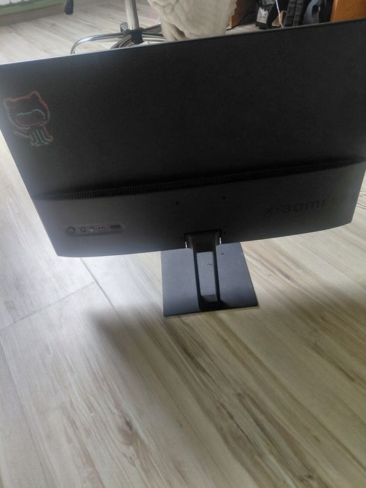 Monitor xiaomi g24i