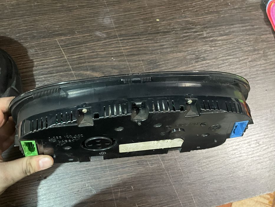 Приборна панель Гольф 4 +бора