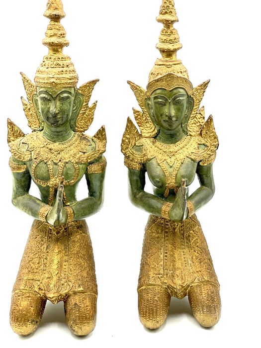 Par de antigos guardiões do templo bronze tailandeses, buda, oriental