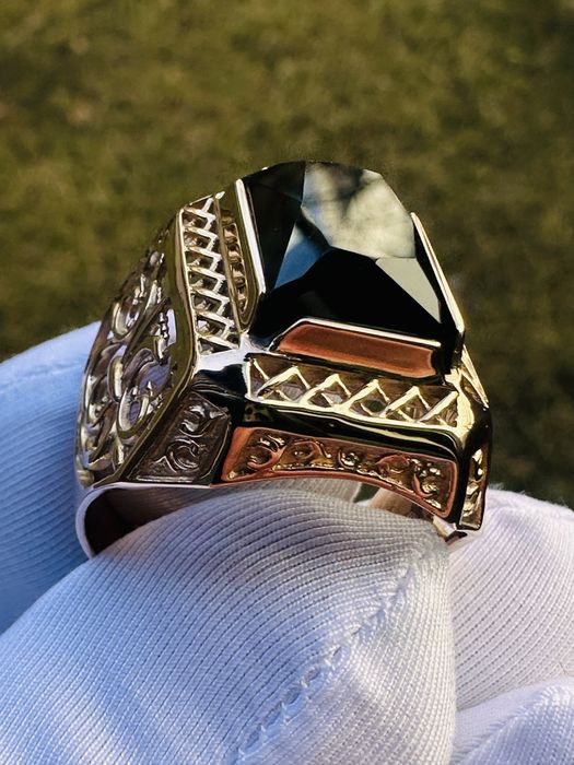 Мужской золотой перстень 585