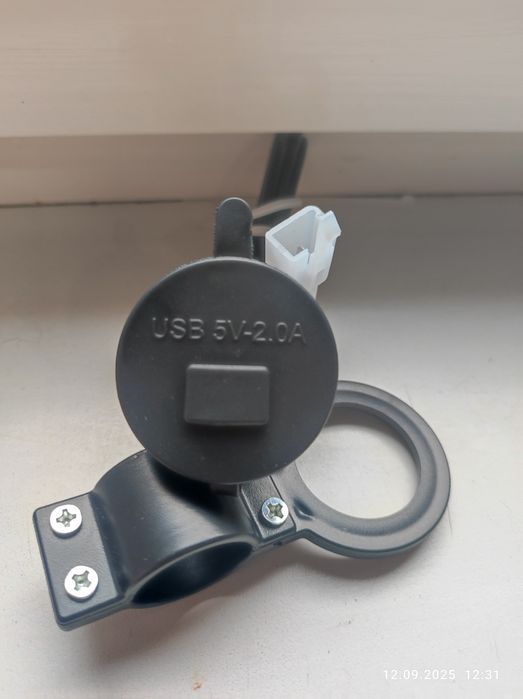 USB зарядка мото і авто 5V-2A