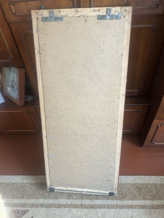 Два дзеркала  у спальню або ванну