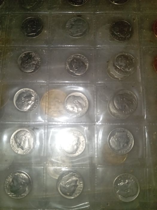 Moedas brasil Portugal e francês vendo tudo junto