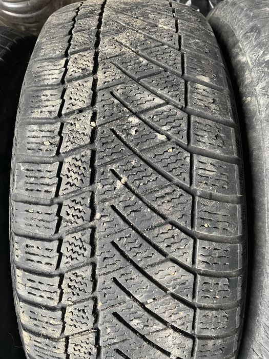 5 112 r15 vito 195 65 15 Continental