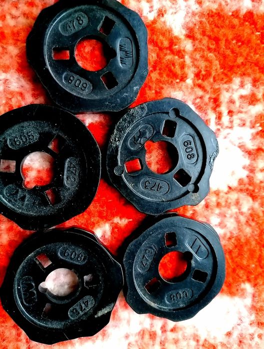 диски для смены прошивки и  приставка зигзаг для швейной машинки