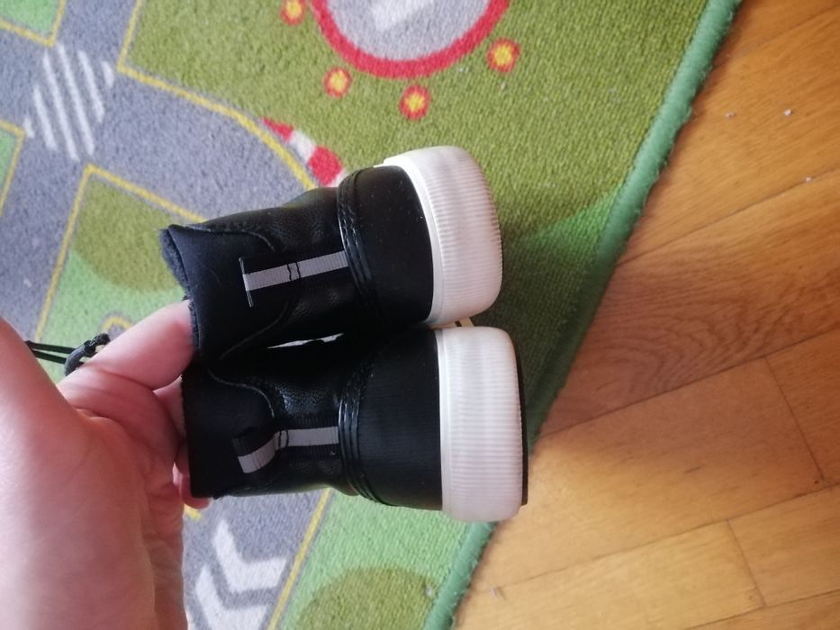 Високі кеди, снікерси, matalan