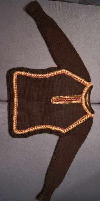 Sweter robiony na drutach w latach 70-80tych