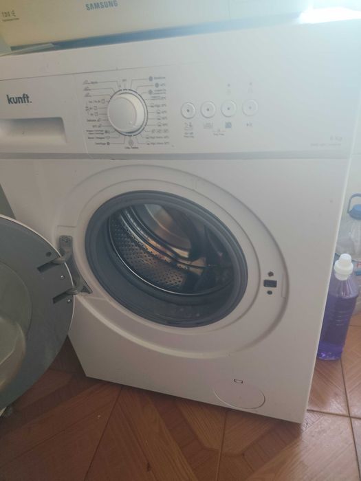 Máquina de lavar como nova