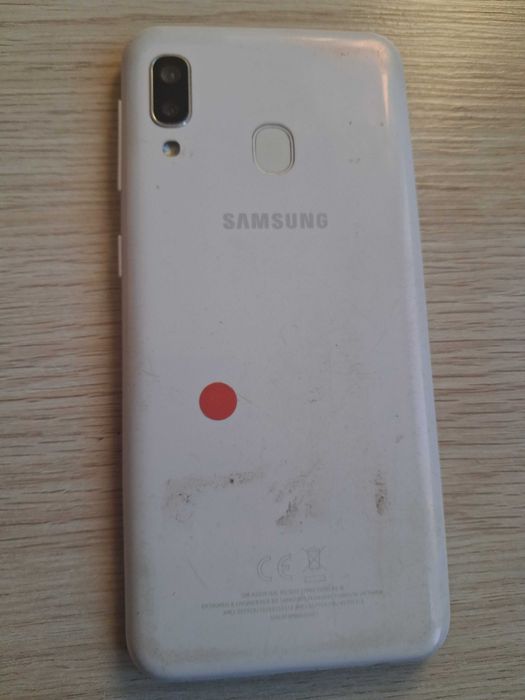 Telefon Samsung Galaxy A20E 3/32 gb Biały uszkodzony SM-A202F/DS