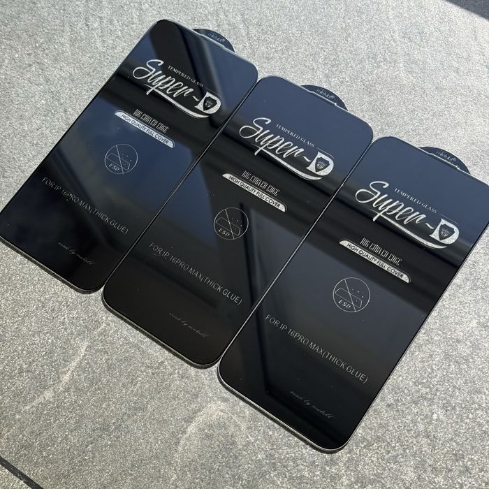 Защитное стекло iPhone 16 Pro Max. Захисне скло айфон 16 про макс