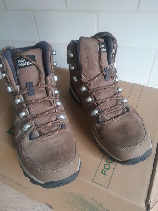 Jack Wolfkin damskie 39r.