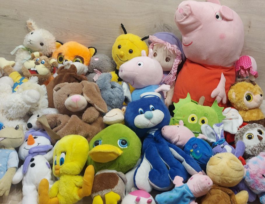 Maskotka PROMOCJA świnka PEPPA 60cm zestaw (89)4kg pluszak mix 31szt