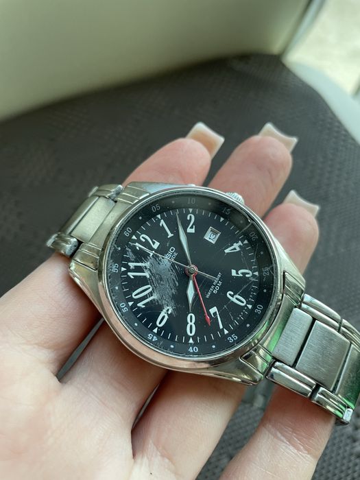 Чоловічий годинник Casio