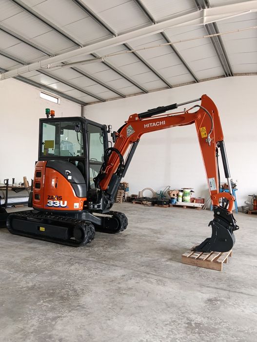 Mini escavadora giratória Hitachi ZX 33U, 2023