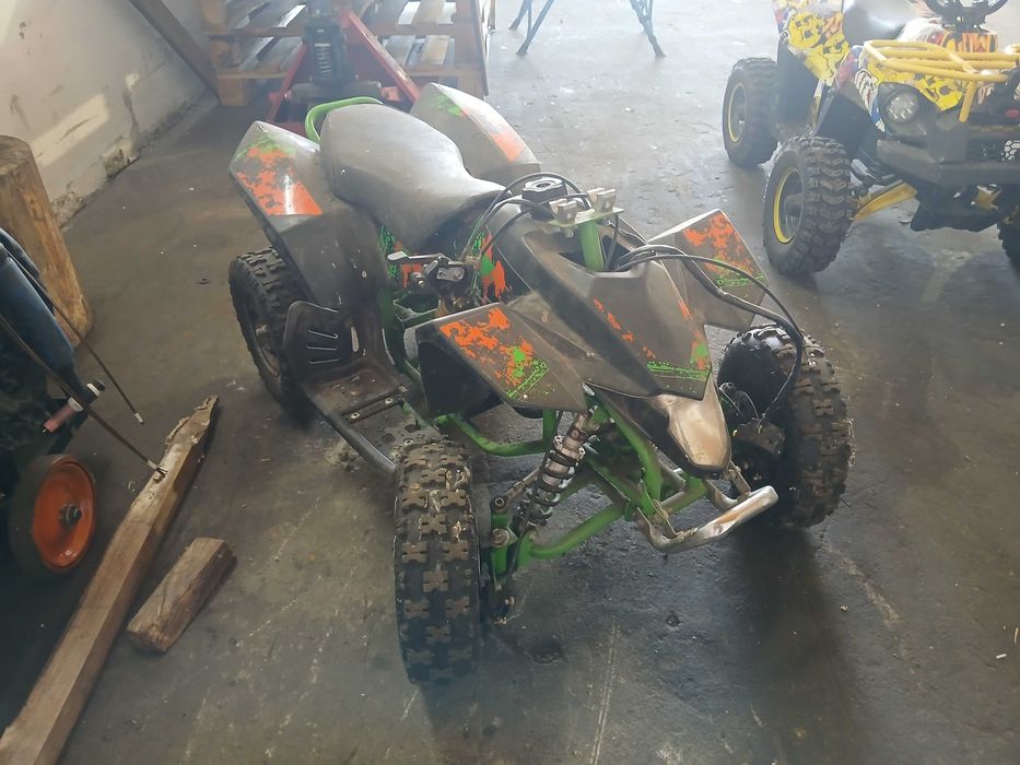 Rama plastiki zawieszenie koła quad 50cc