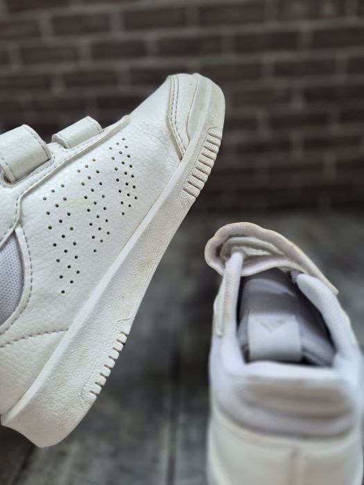 Кросівки 29 розмір, Adidas