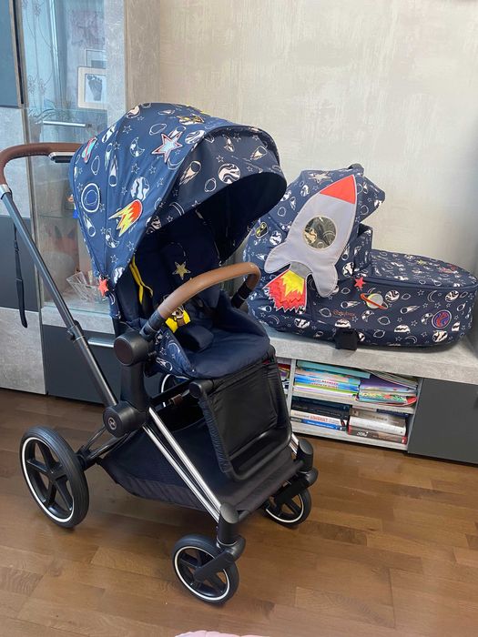 Лімітований візок 2 в 1 Cybex Priam Lux by Anna K Space Rocket