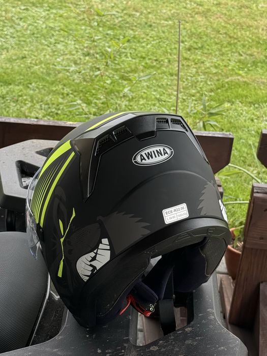 Kask motocyklowy AWINA rozmiar L