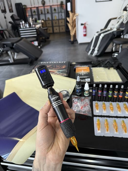 Kit Tattoo COMPLETO Máquina Pen Sem fios / Pele Treino etc