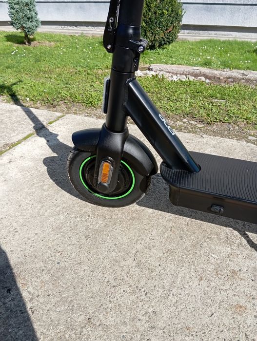 Продам електросамокат