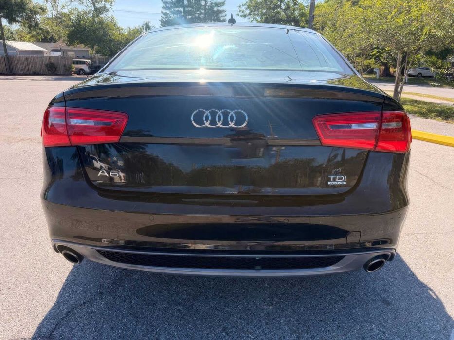 Audi A6      2014