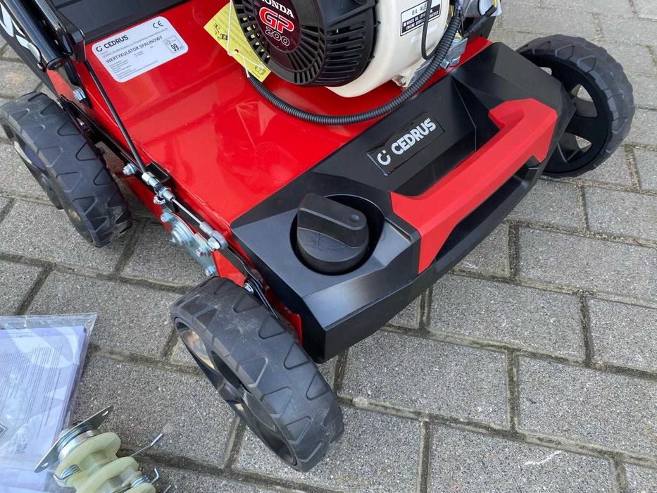 Wertykulator Cedrus WR01 2w1 HONDA Aerator Skaryfikator