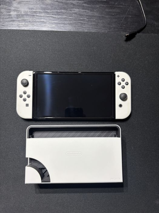 Nintendo switch oled quase nunca usada