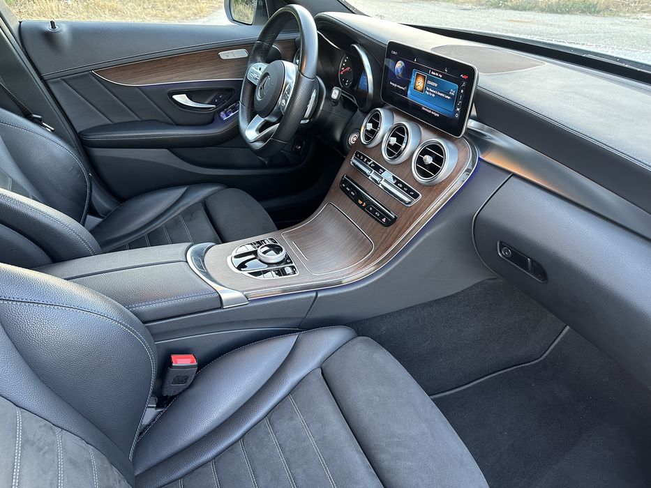 Mercedes-Benz C 300 — fotografia 11