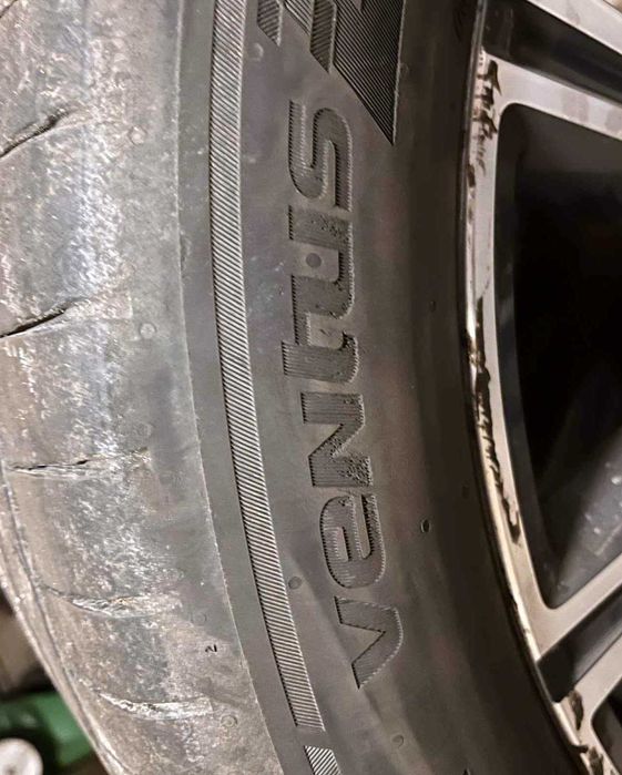 Komplet kół BMW X5 (felgi+opony letnie Hankook) R20