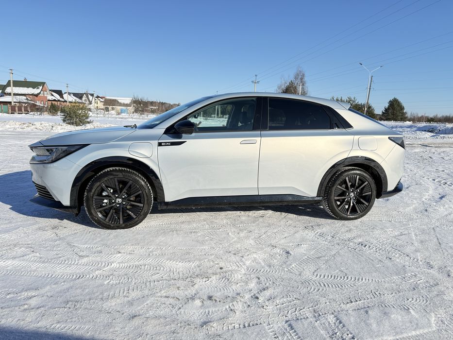 Продам електроавтомобіль Honda e:NP2 2024 року