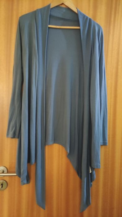 Casaco de malha manga comprida cor azul