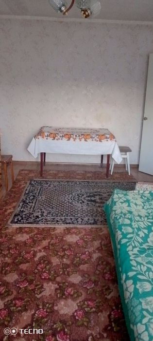 Задам 1к Миколи Руденка р-н О Поля