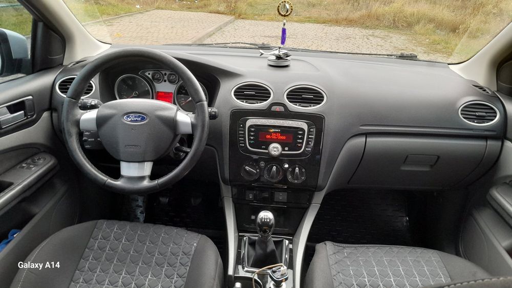 Продам  Ford Focus 2008