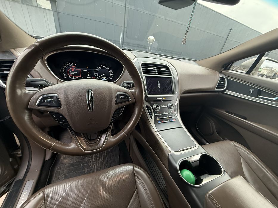 Продаж авто Lincoln MKX