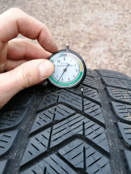 235/60/18 Pirelli 2024 rok zimowe