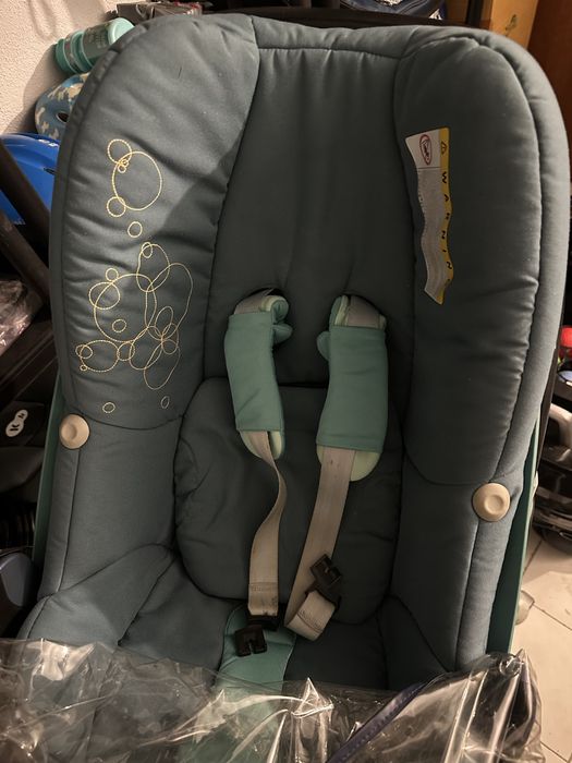 Ovo e base isofix Bébéconfort